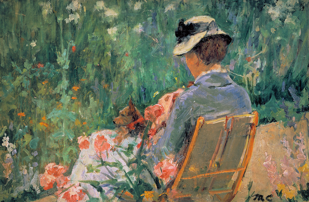Mary CASSATT - Lydia assises dans le jardin avec un chien.png