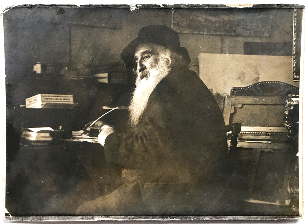 Camille Pissarro dans son bureau